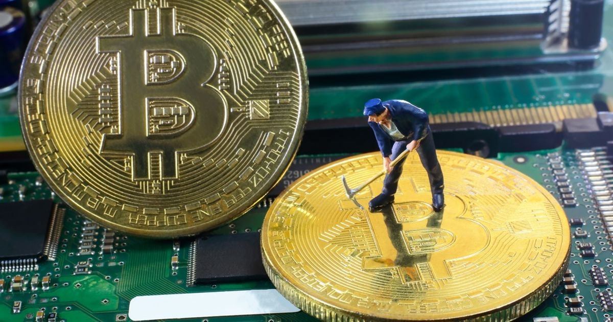 HIVE Digital mines 289 Bitcoin in October, completes Paraguay expansion