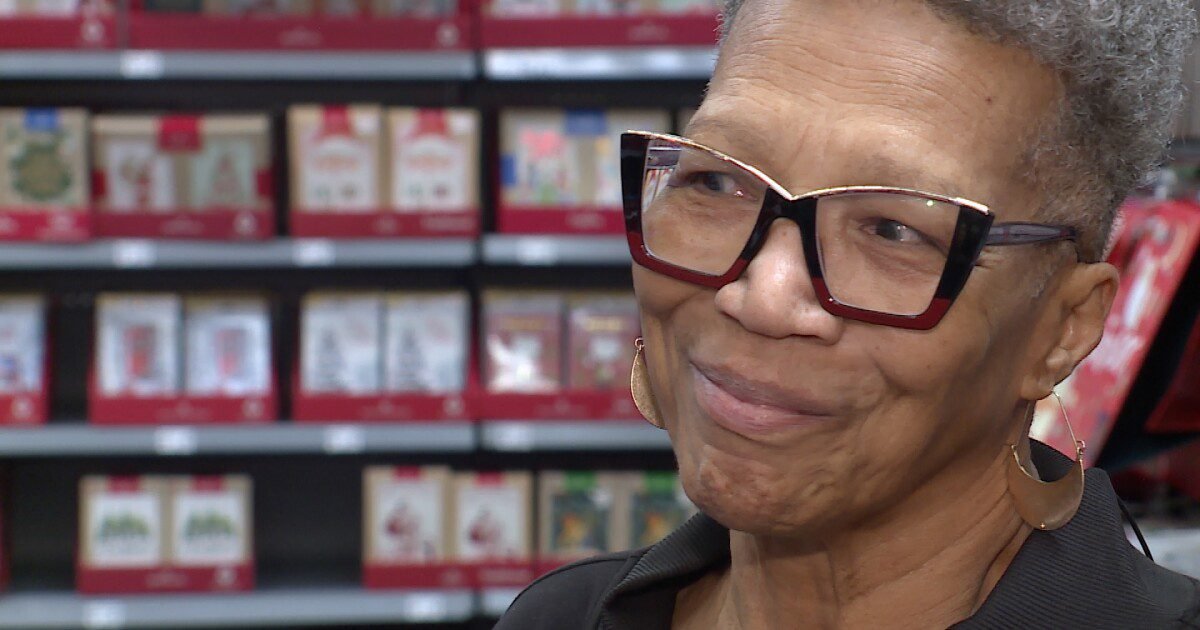 Shoppers weigh AI assistance against tradition for Thanksgiving meal planning